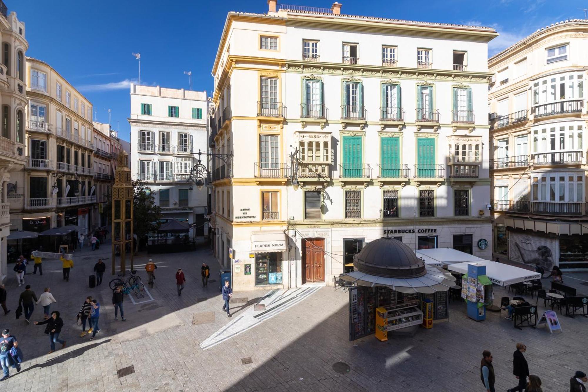 Saenz Suites Gallery By Bossh! Apartments Malaga Exterior photo